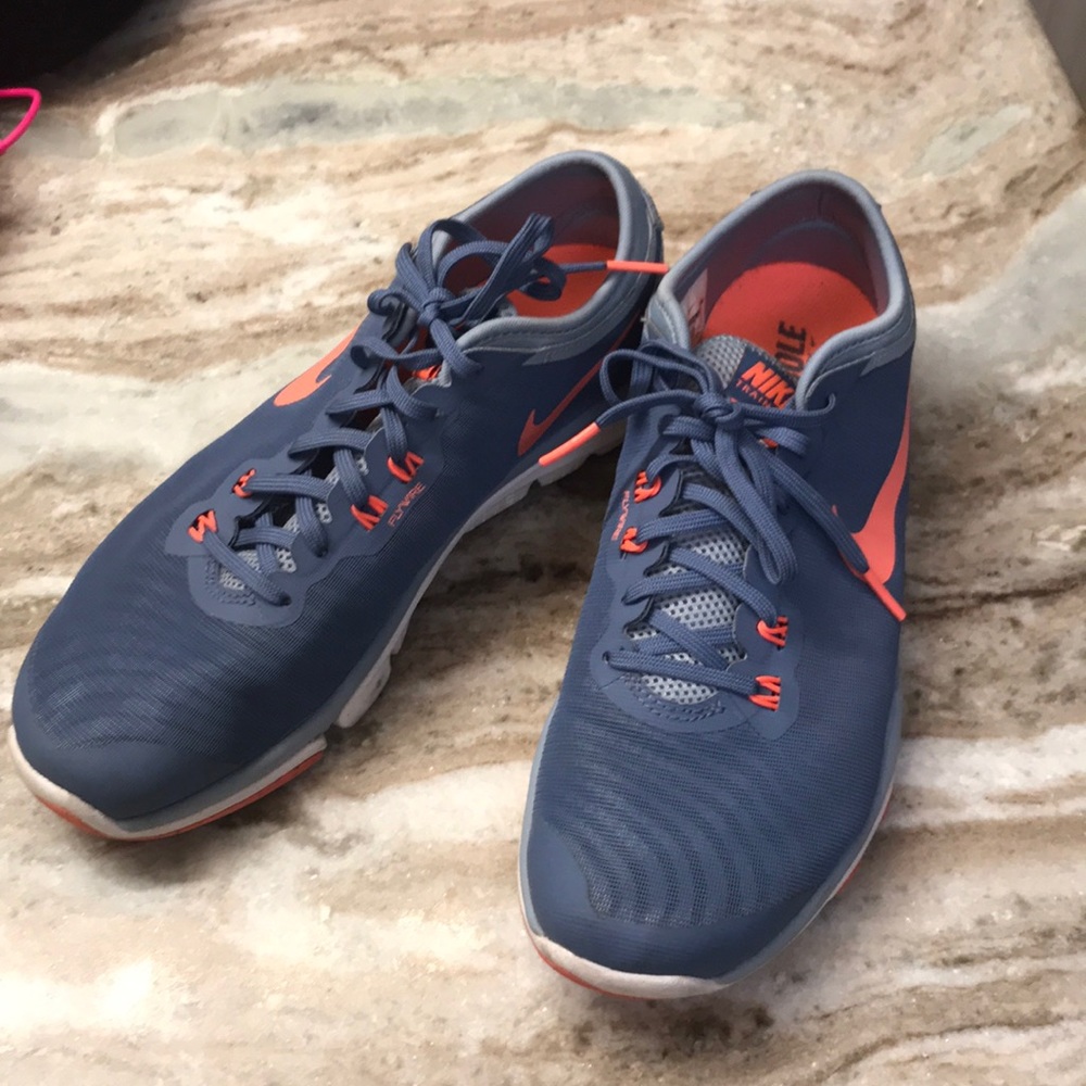 nike blue and orange running shoes